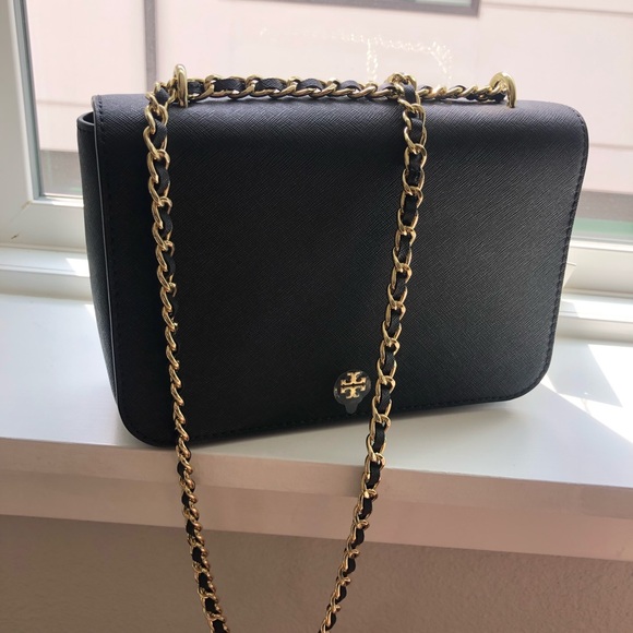 Tory Burch Emerson Crossbody Purse - BRAND NEW - PERFECT GIFT 🎁🎁🎁 - Picture 2 of 9